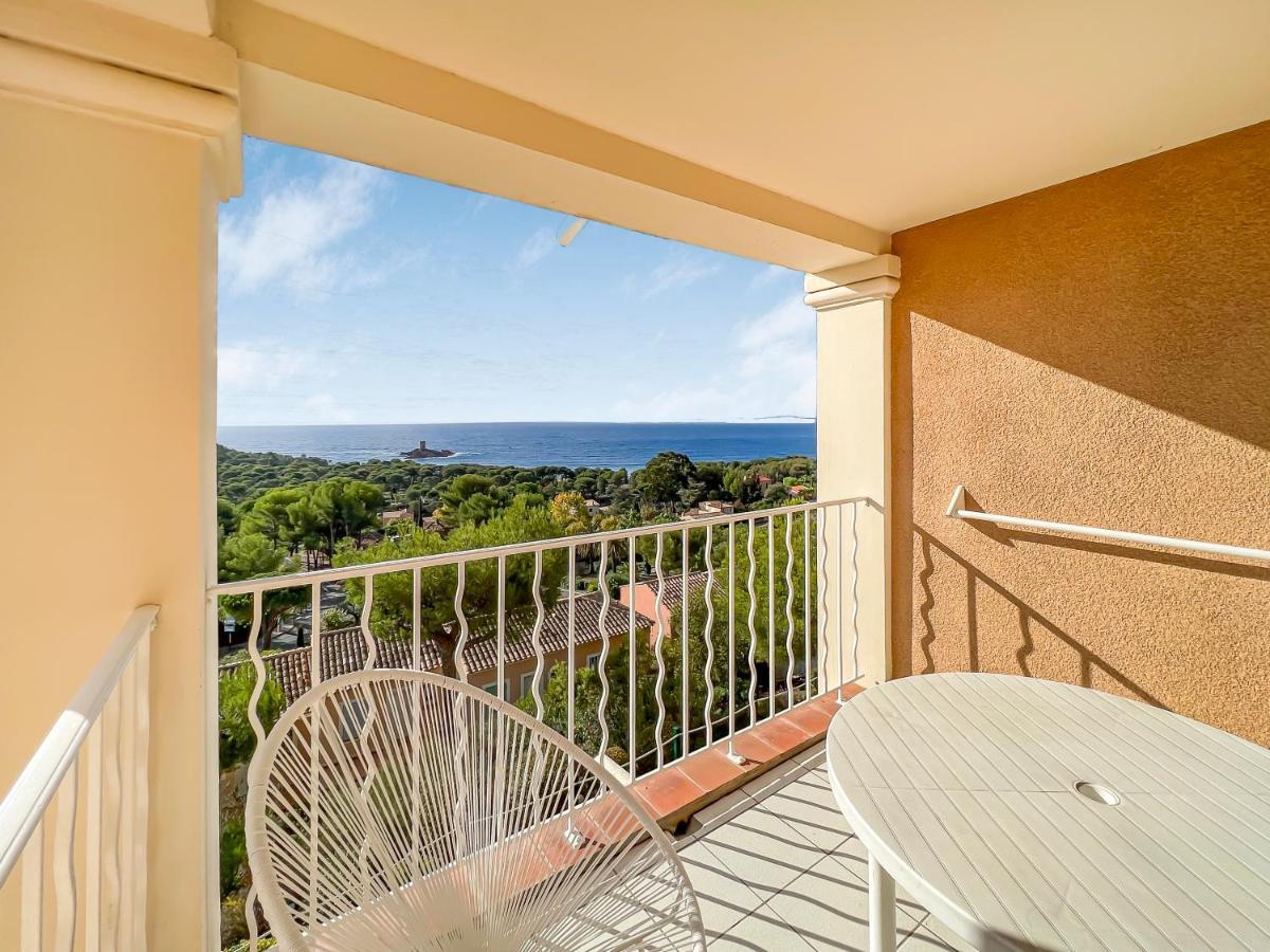 Апартаменты Azure Escape Сен-Рафаэль Экстерьер фото