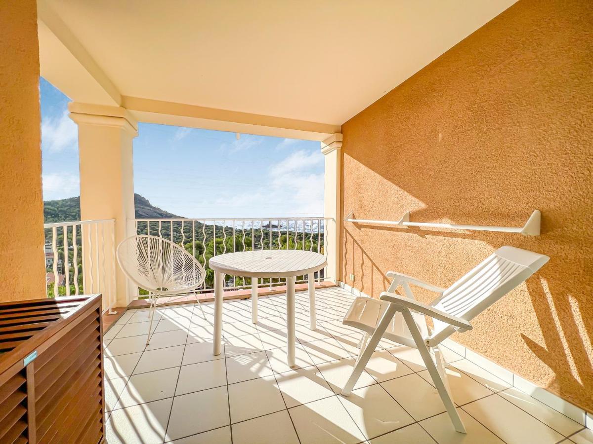 Апартаменты Azure Escape Сен-Рафаэль Экстерьер фото